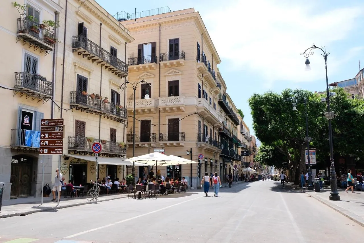 Belmonte Apartments Palermo 0*,  Italy